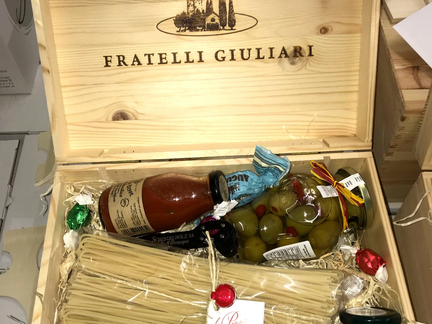Holzkiste «Gran Regalo»